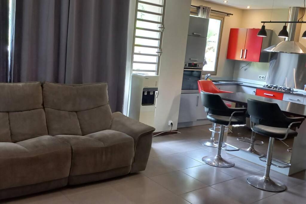 Iolana'S Beach House - Beautiful Home Punaauia  Exterior foto